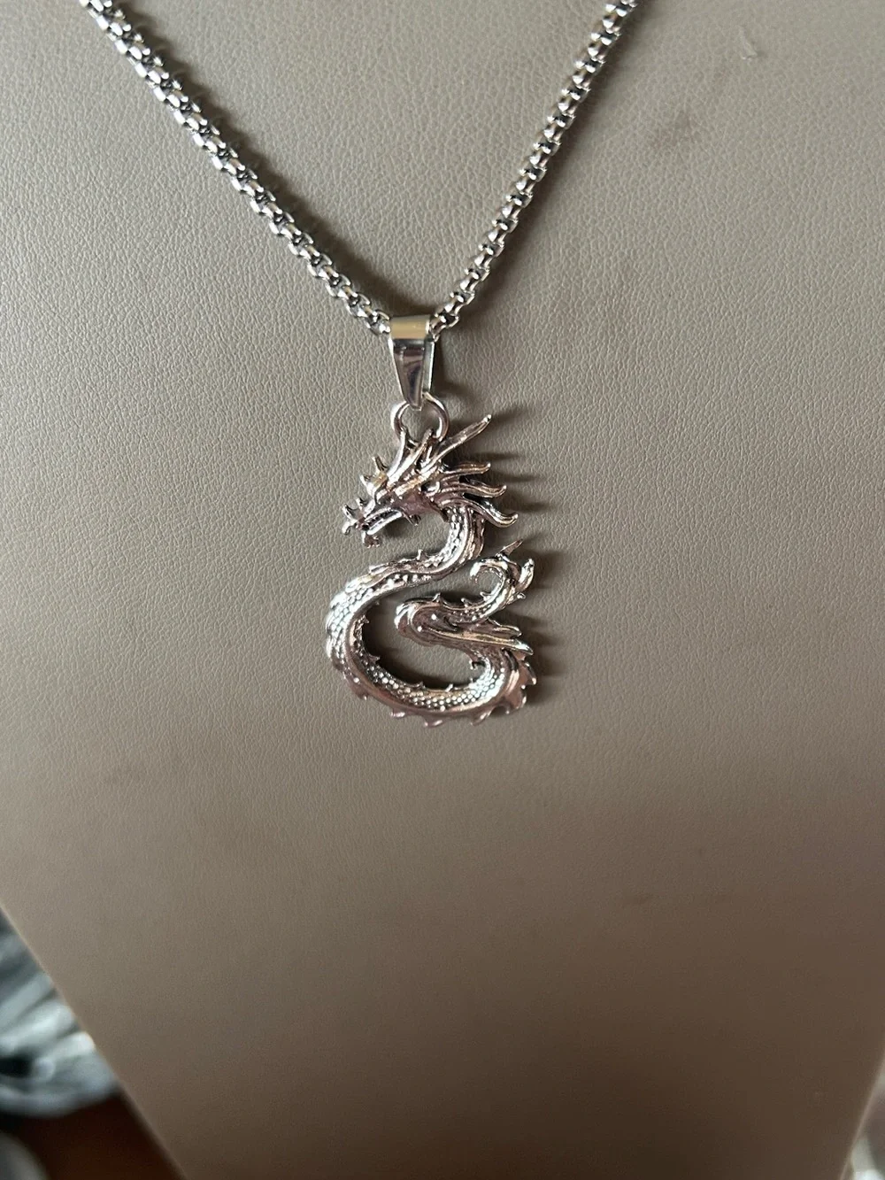 Fashion Jewelry Silver Dragon Pendant Necklace for Men